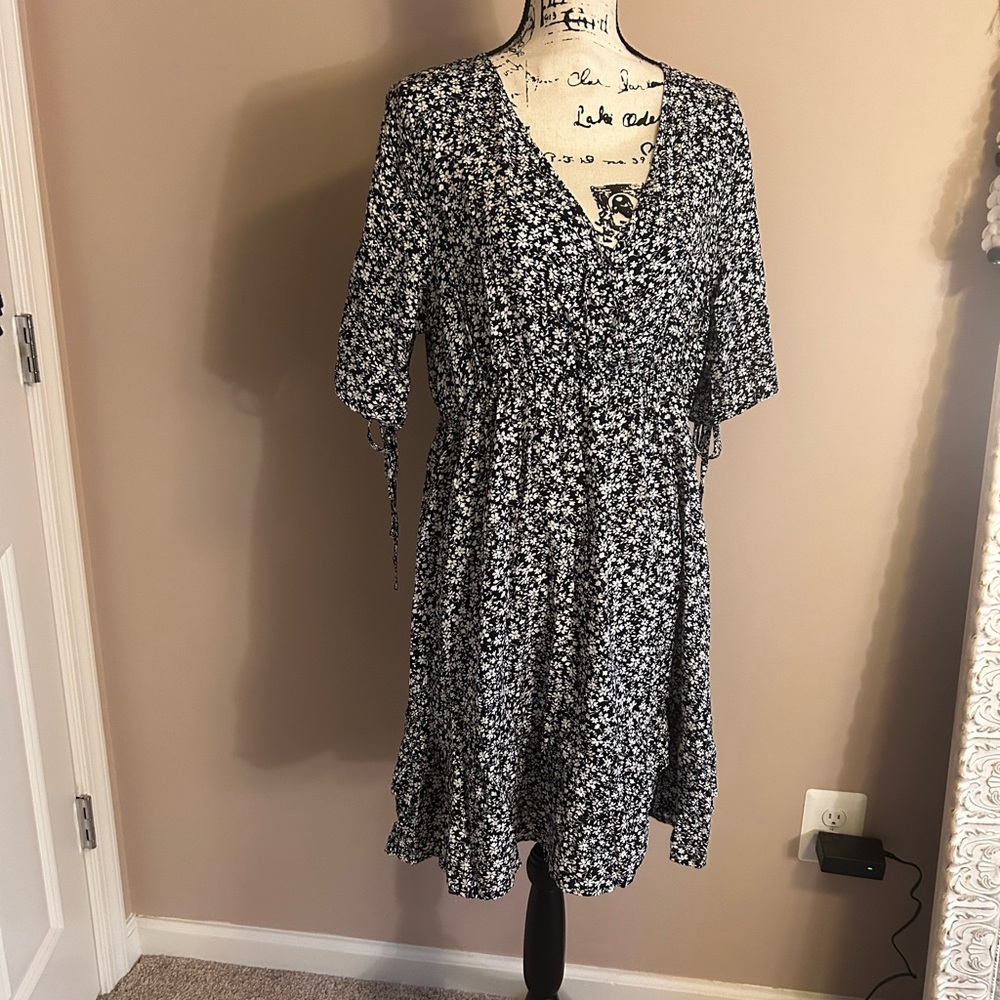 Floral Black and White Wrap Dress